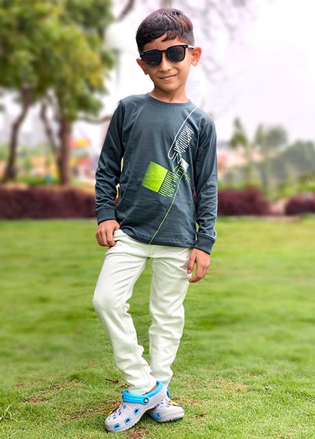 T-Shirt & Full Pant Set